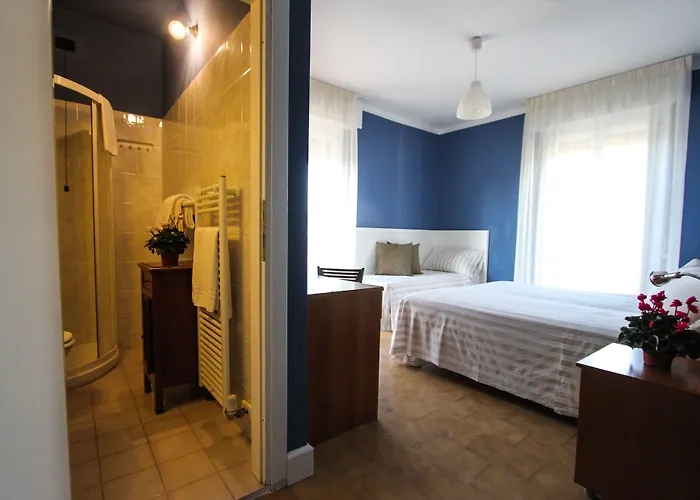 Hotel Bardolino ברדולינו