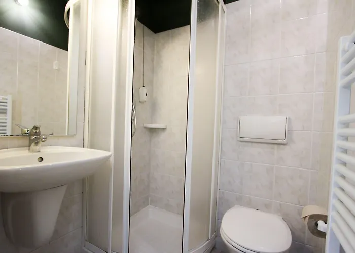מלון Hotel Bardolino ברדולינו