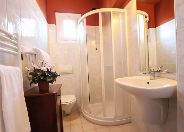 Hotel Bardolino מלון