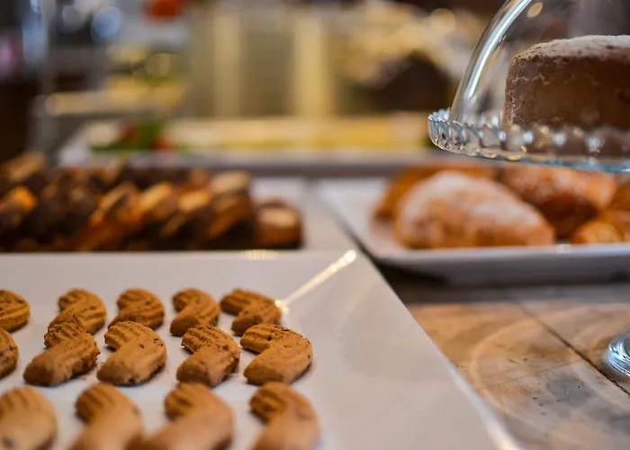 Hotel Bardolino מלון