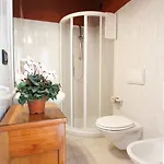Hotel Bardolino 2* باردولينو