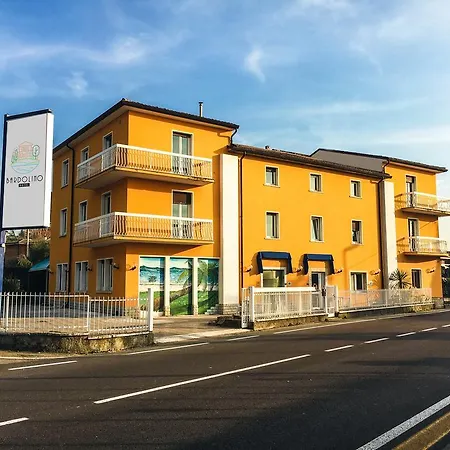 Otel Hotel Bardolino 2*