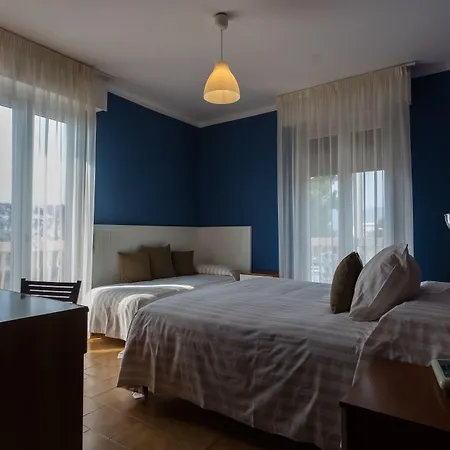 Hotel Hotel Bardolino 2*