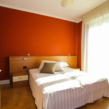 Hotel Hotel Bardolino 2*