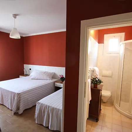 Hotel Bardolino Otel 2*
