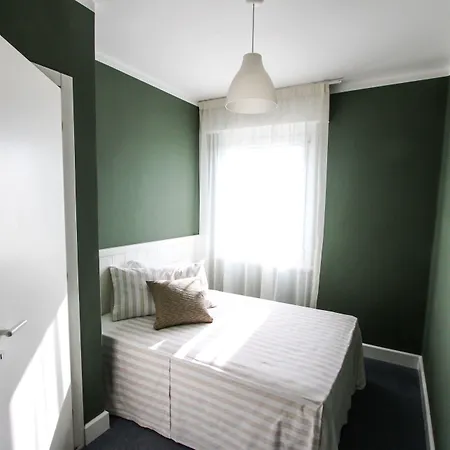 Hotel Bardolino فندق 2*