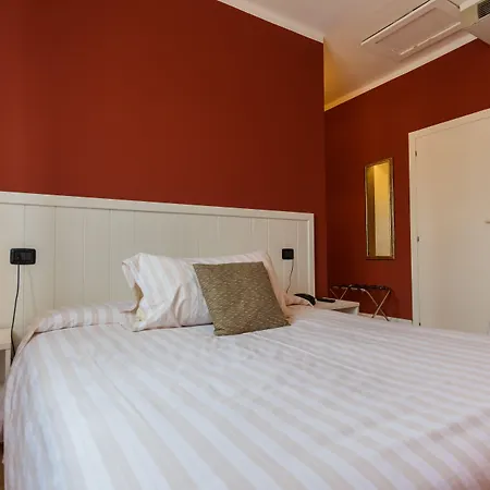 فندق Hotel Bardolino 2*