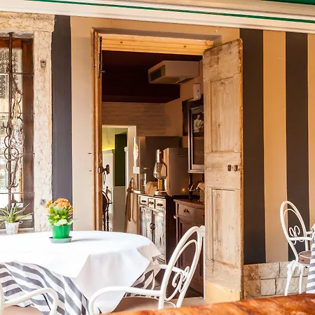 Hotel Bardolino 2* باردولينو